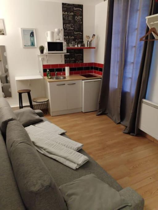 Studio Rue De La Sante Paris Exterior foto